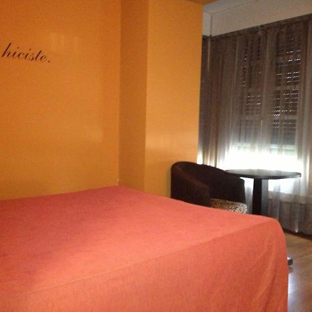 אמוריו Hotel Restaurante Aldama חדר תמונה