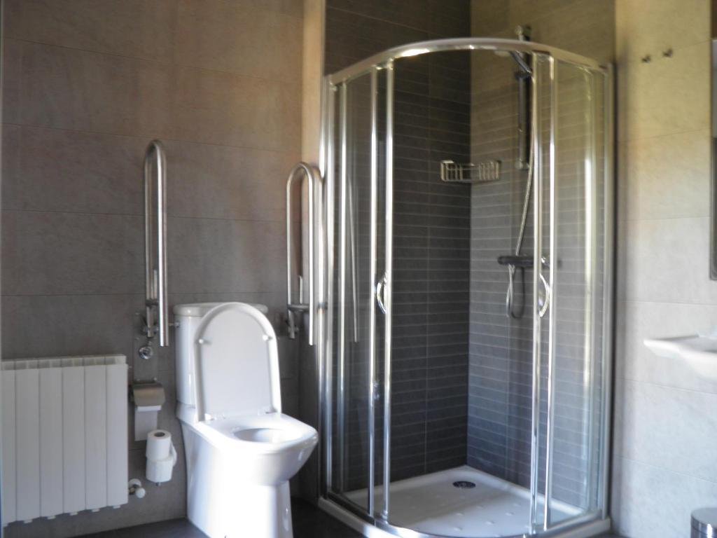 אמוריו Hotel Restaurante Aldama מראה חיצוני תמונה